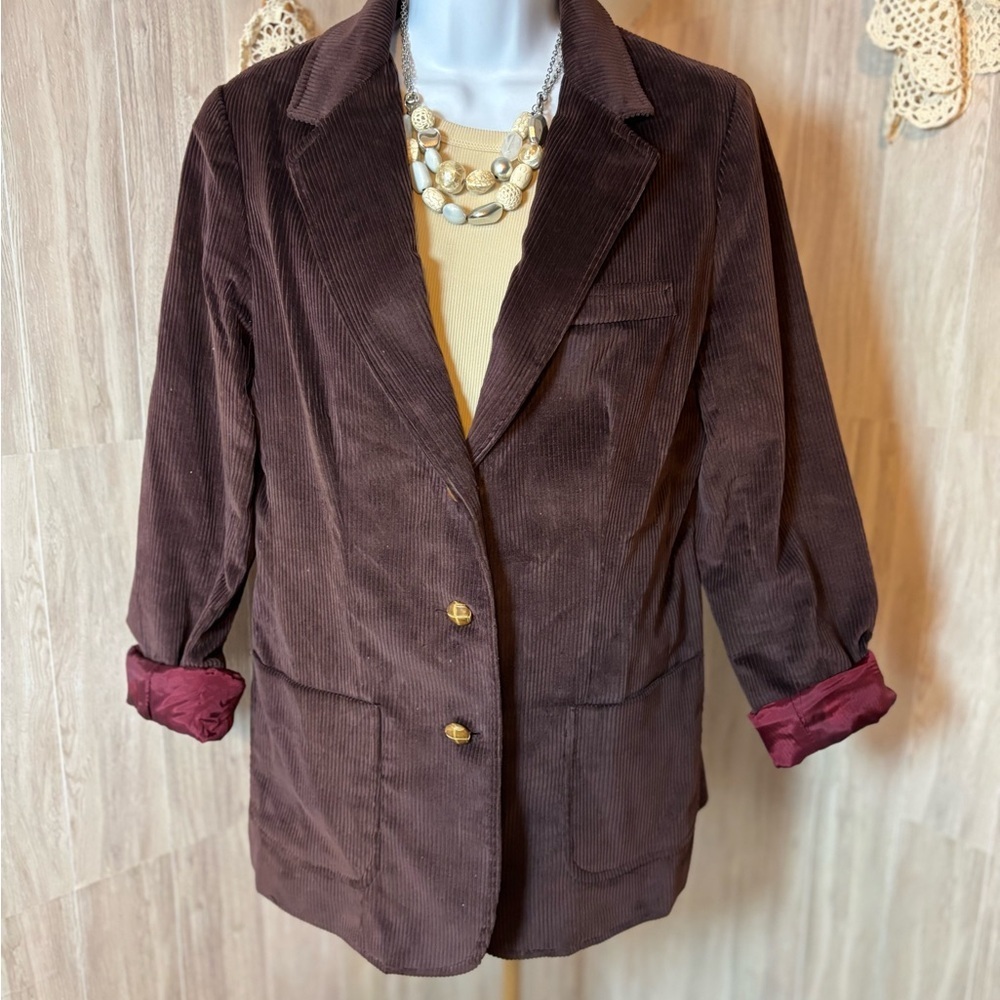 Barclay Square Elegant Corduroy Blazer in Rich Brown Burgundy